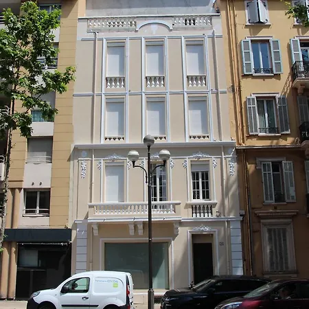 Luxury Cannes