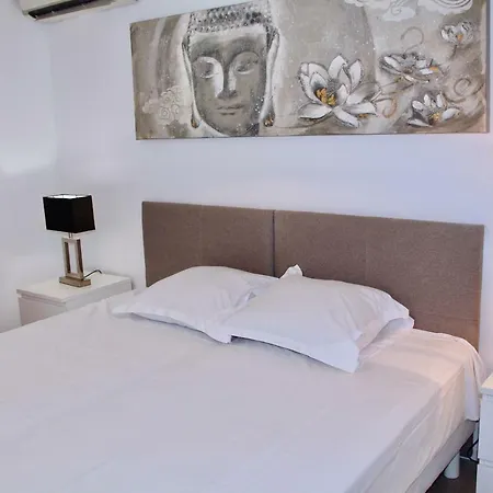 Luxury 2* Cannes