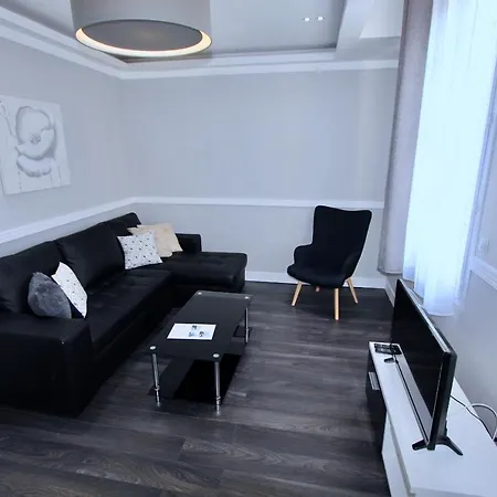 Luxury 2*