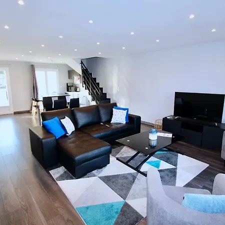 Luxury Hotel apartamentowy 2*