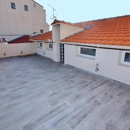 Hotel apartamentowy Luxury